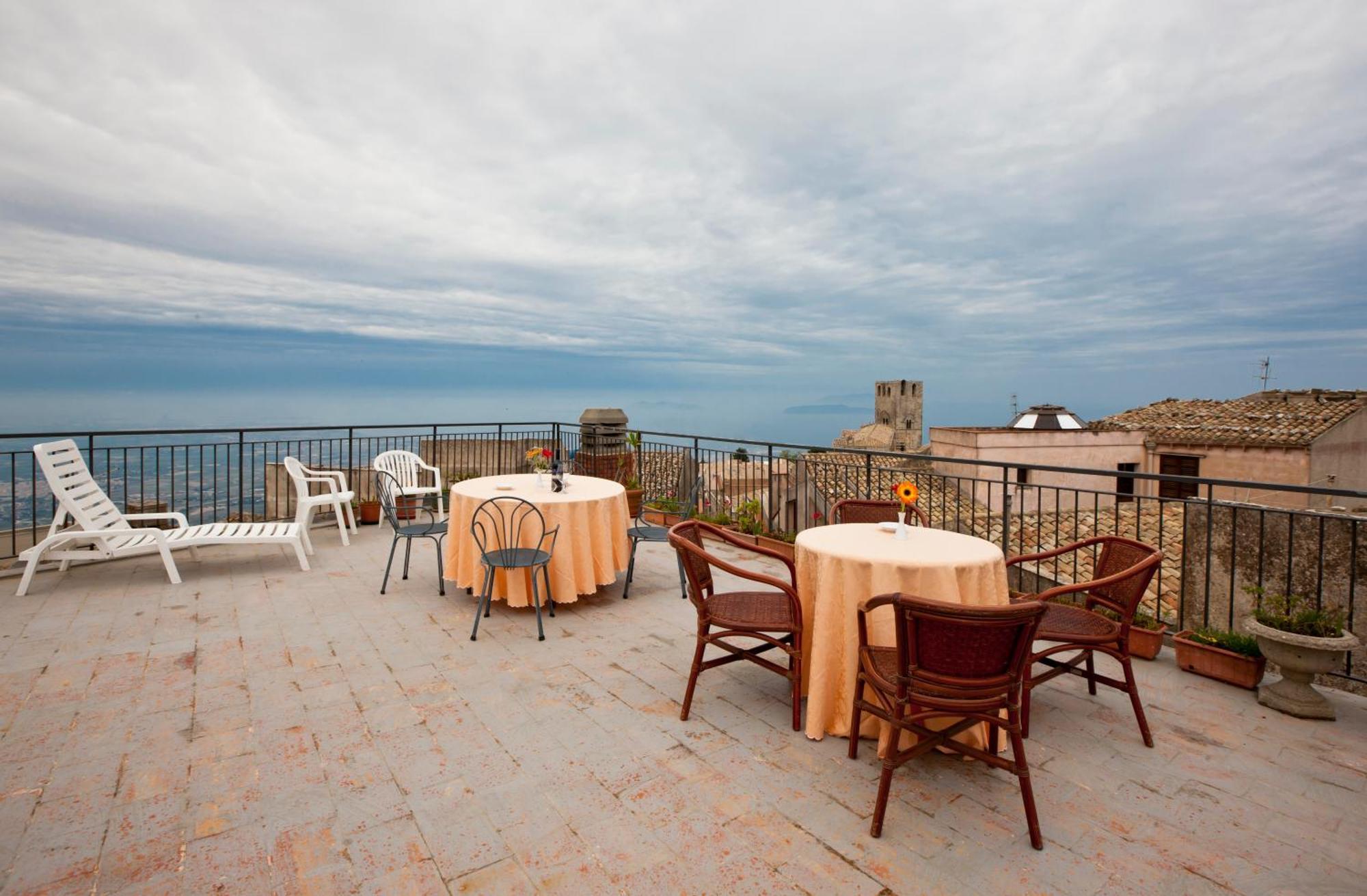 Hotel Moderno Erice Ngoại thất bức ảnh